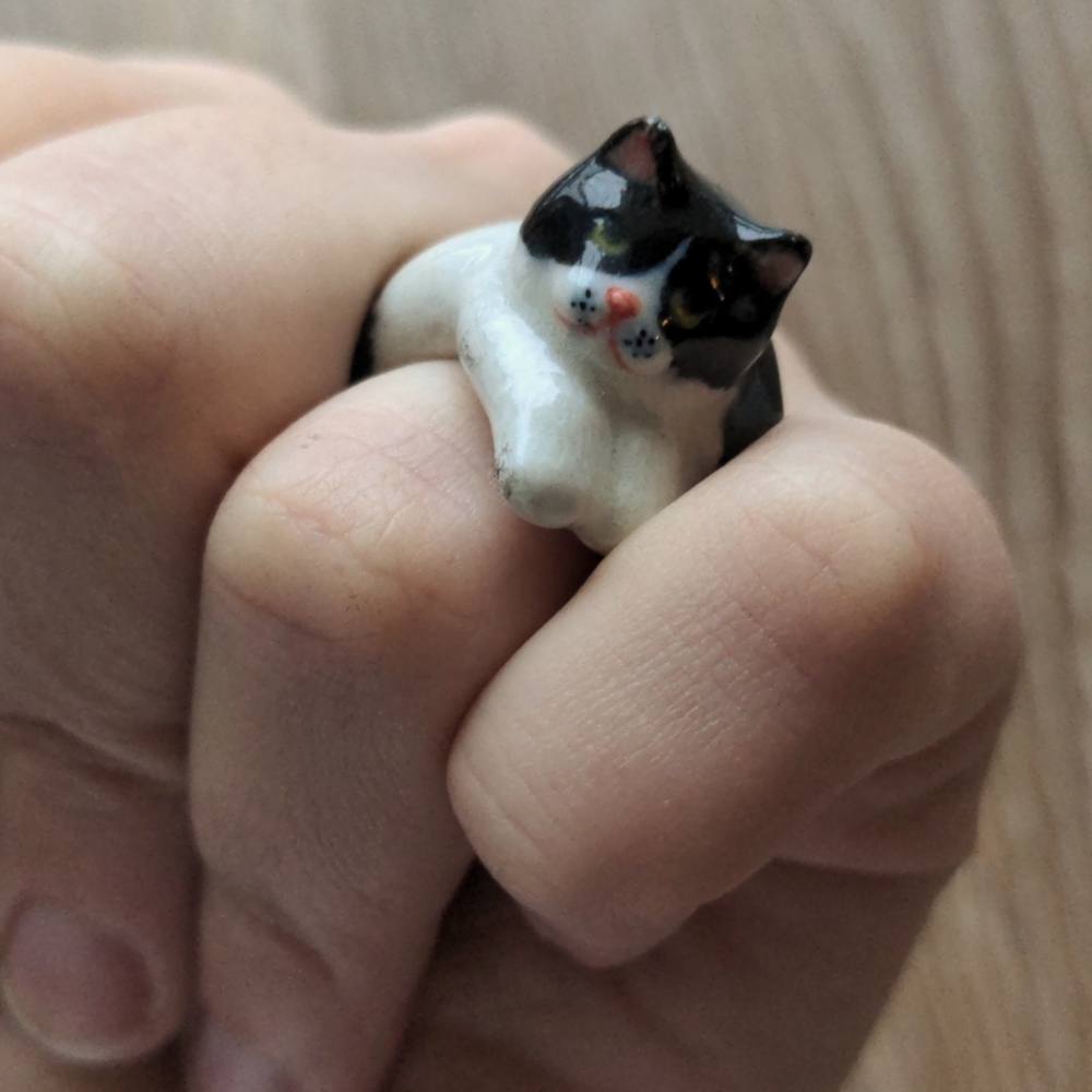 Nach Bijoux Porcelain Persian Cat Ring - handmade - animal jewelry designer